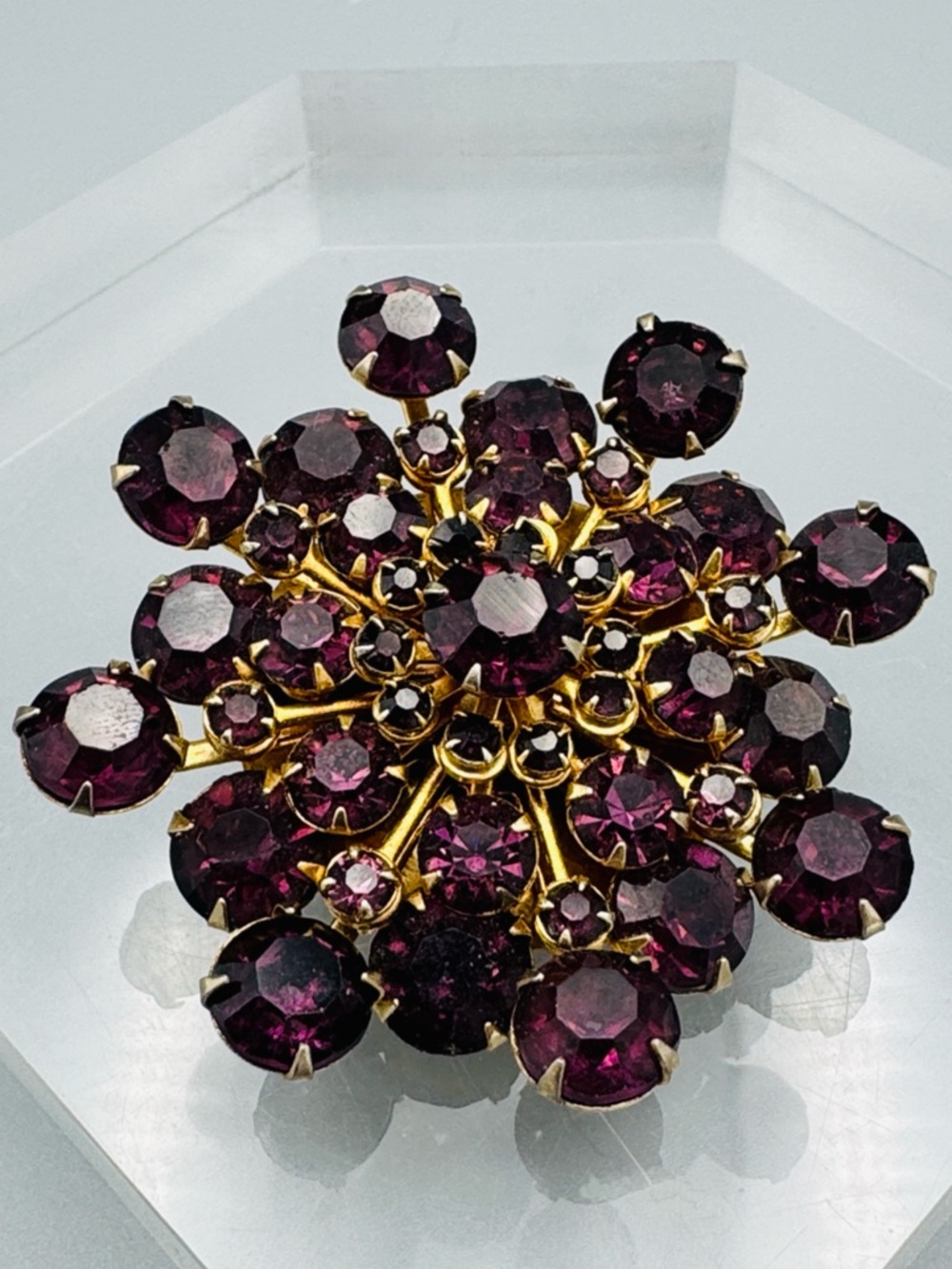 Vintage-Inspired Purple Crystal Cluster Brooch - Gold Tone